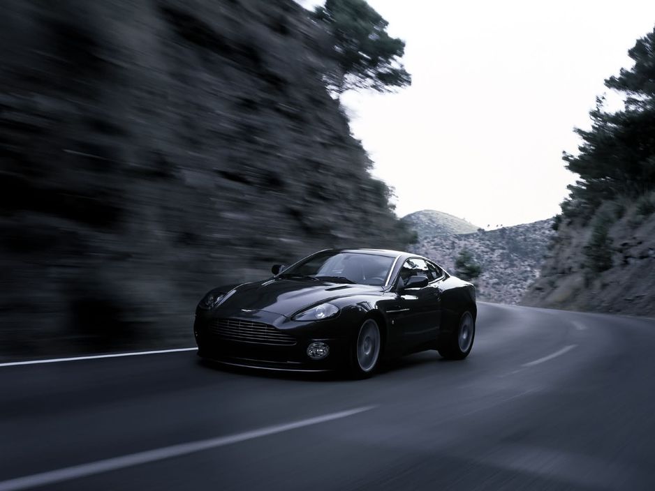 Aston Martin Vanquish Centenary Edition