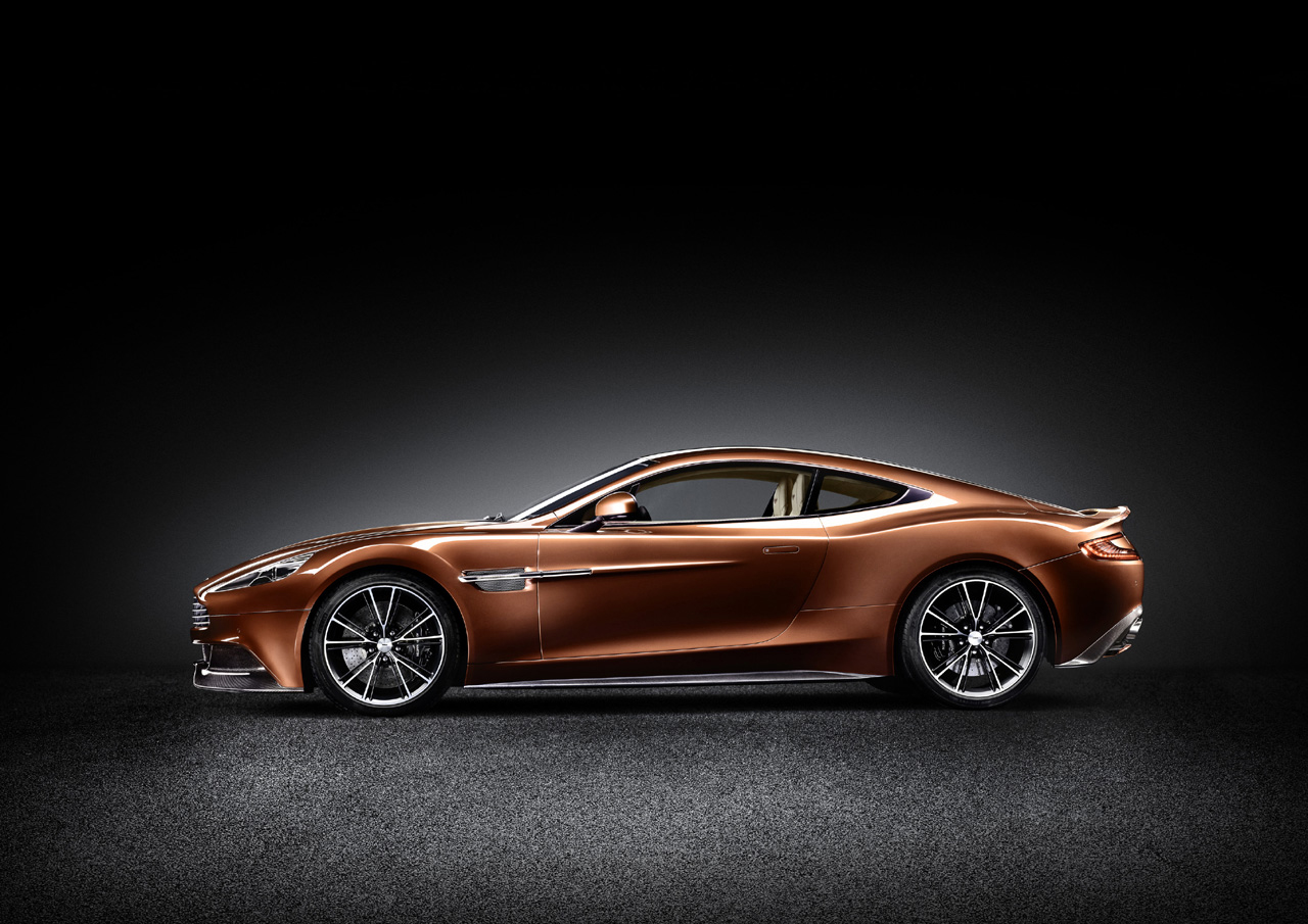 Aston Martin Vanquish Coupe