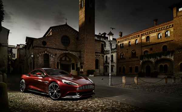 Aston Martin Vanquish Q