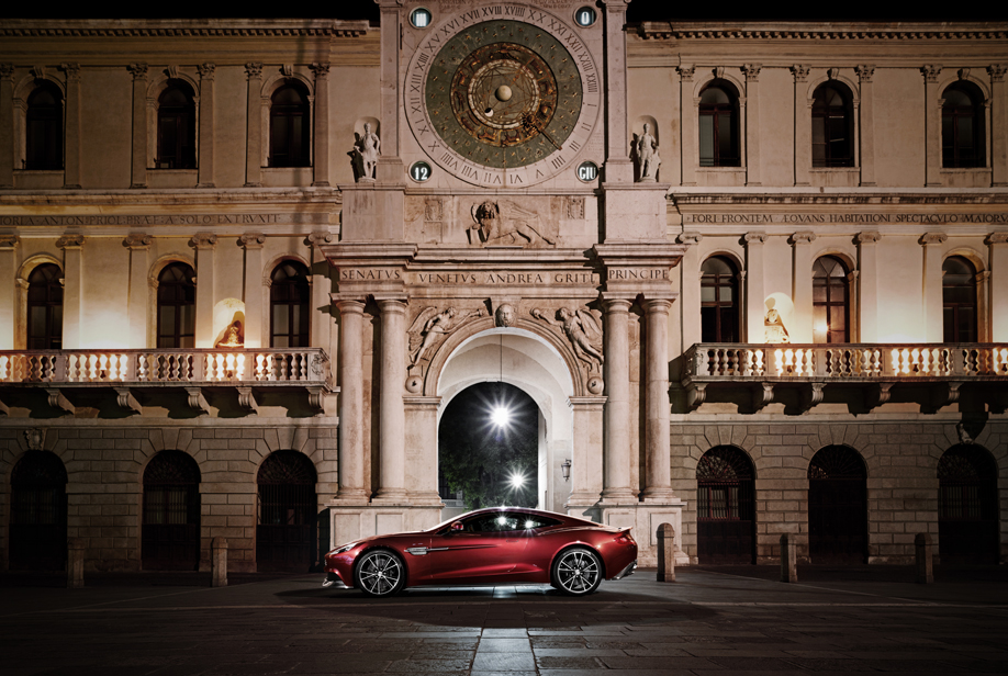 Aston Martin Vanquish Q