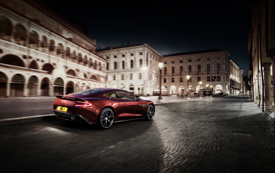 Aston Martin Vanquish S