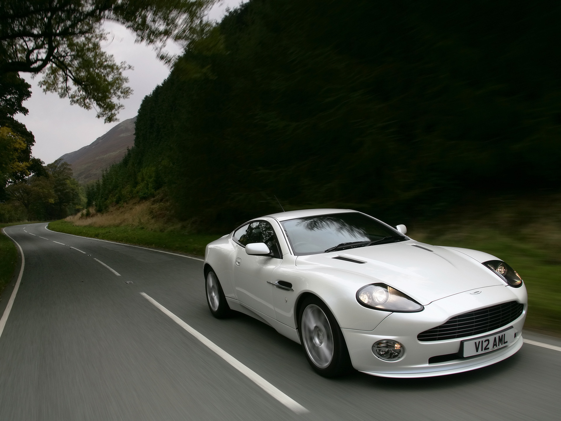Aston Martin Vanquish tuning