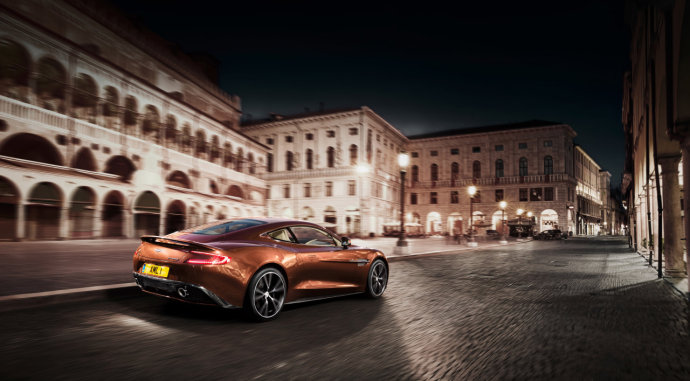 Aston Martin Vanquish Volante