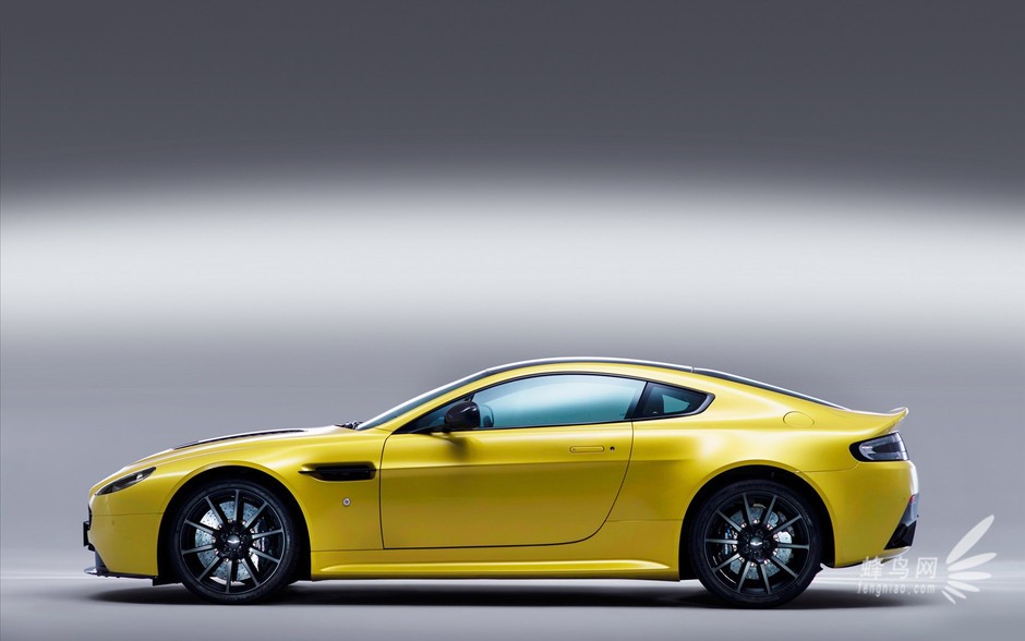 Aston Martin Vantage Convertible