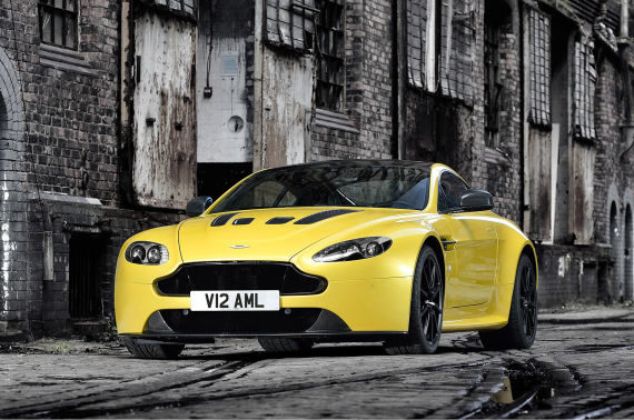 Aston Martin Vantage GT