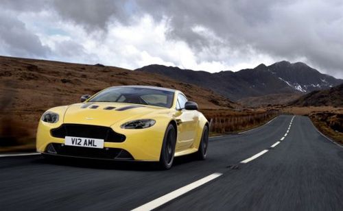 Aston Martin Vantage GT4 Aston Martin Vantage GT4