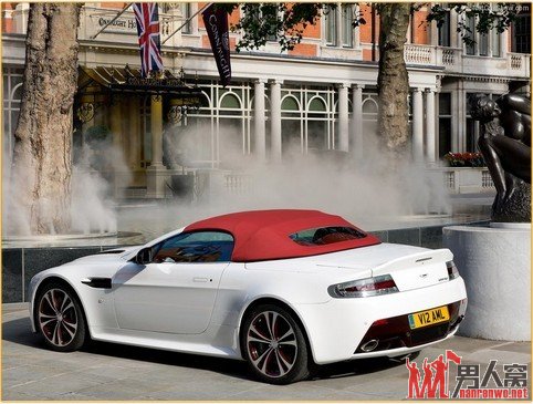 Aston Martin Vantage SP10