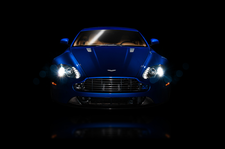 Aston Martin Vantage SP10