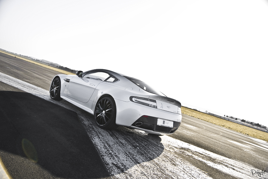 Aston Martin Vantage SP10 Aston Martin Vantage SP10