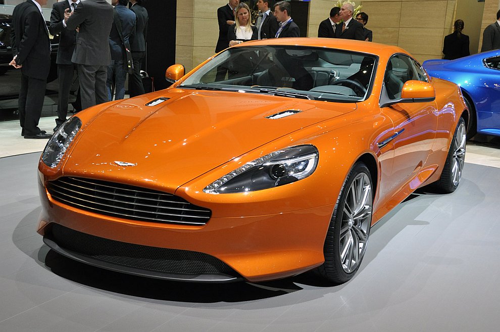 Aston Martin Virage
