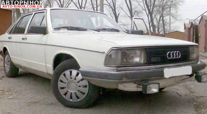 Audi 100 1980