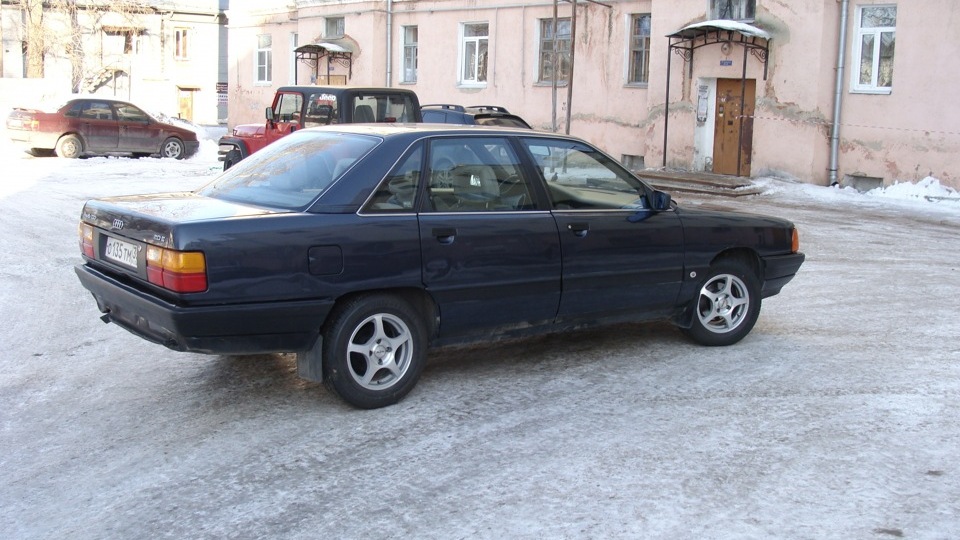Audi 100 2.0