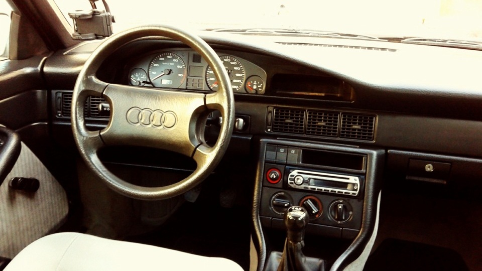 Audi 100 2.0