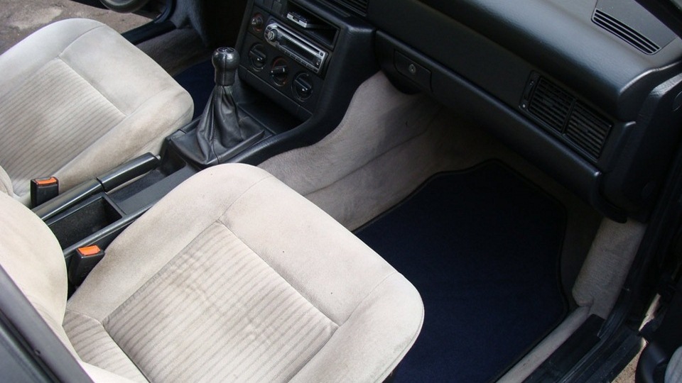 Audi 100 2.0