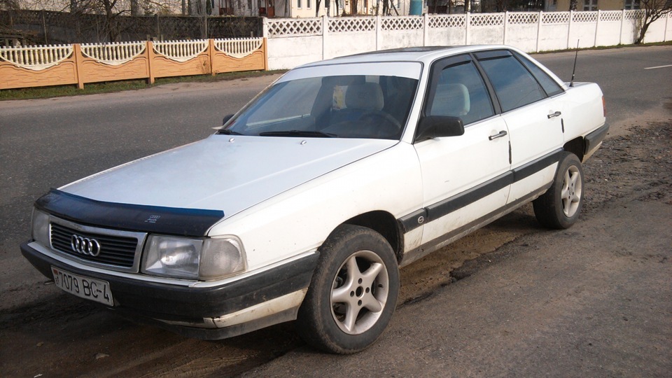 Audi 100 2.2 Audi 100 2.2