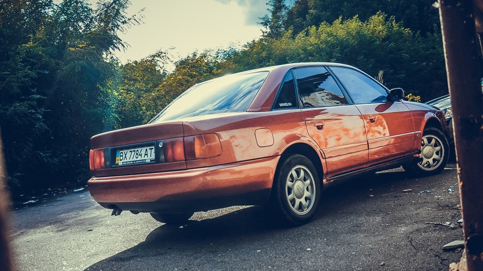 Audi 100 4.2 V8