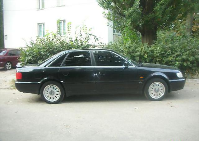 Audi 100 4.2 V8