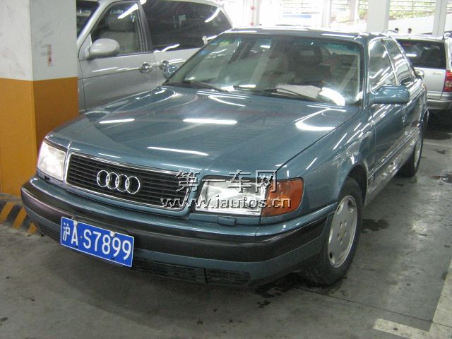 Audi 100 4.2 V8
