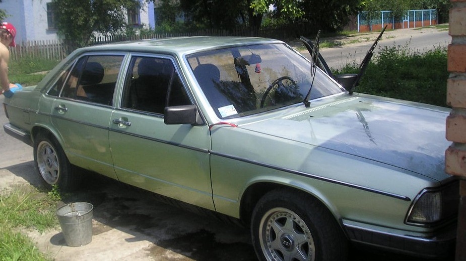 Audi 100 5s
