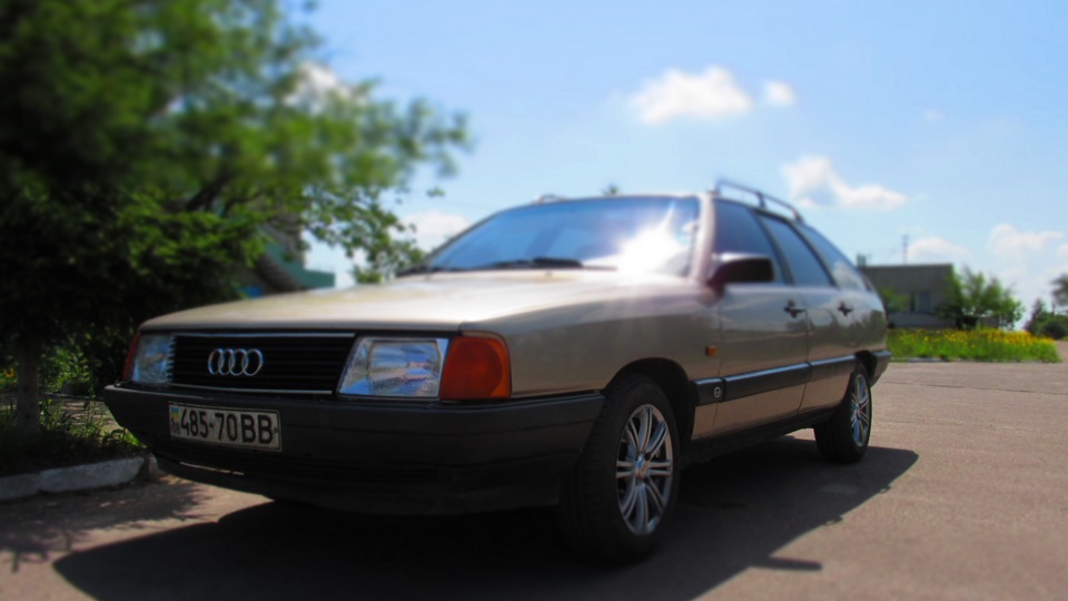 Audi 100 Avant Audi 100 Avant