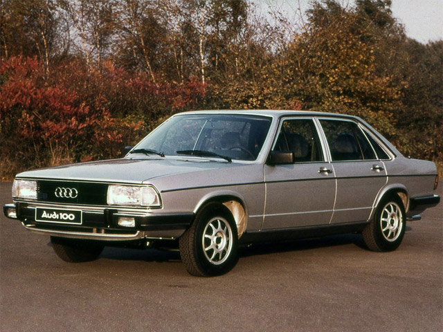 Audi 100 C2