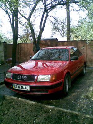 Audi 100 E