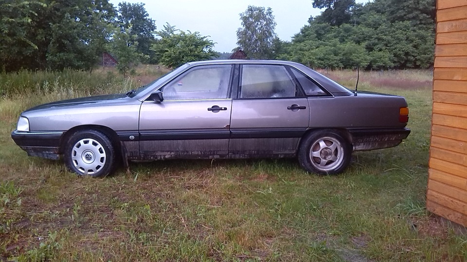 Audi 100 Turbo Quattro