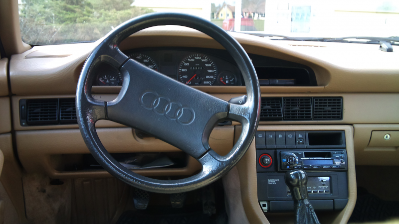 Audi 100 Typ 43