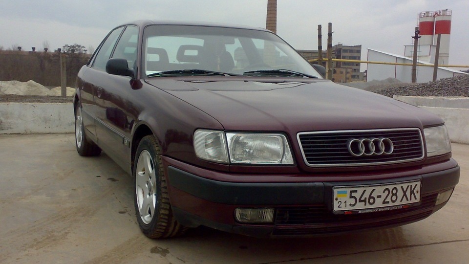 Audi 100 V6