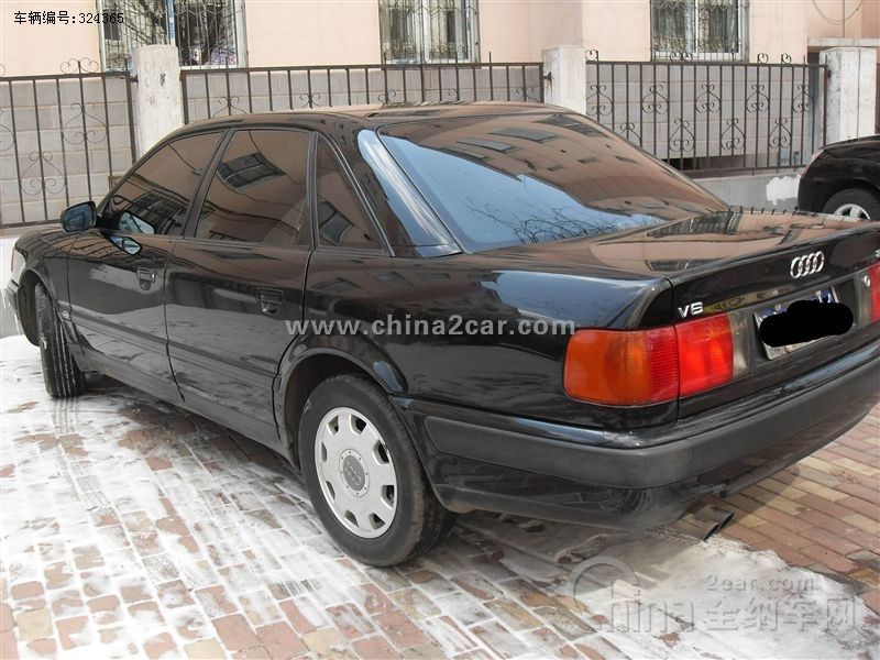 Audi 100 V6