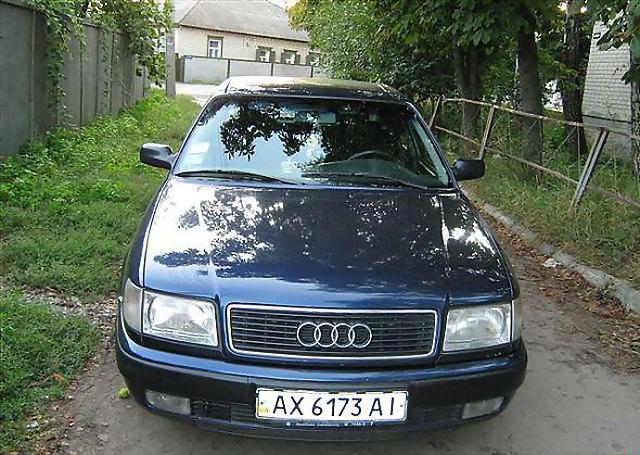 Audi 100 V6