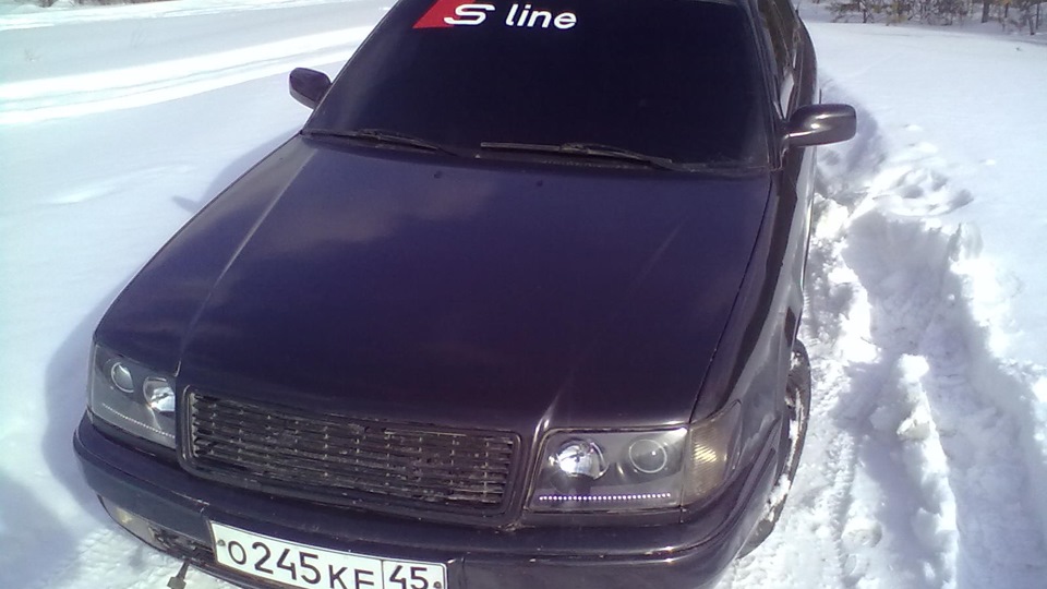 Audi 100 V8