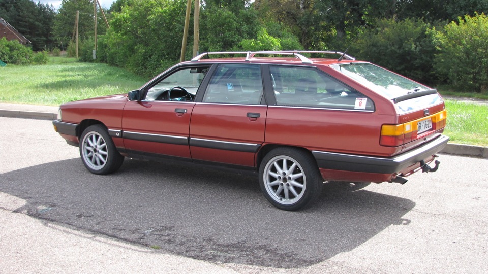 Audi 200 Avant Quattro Turbo