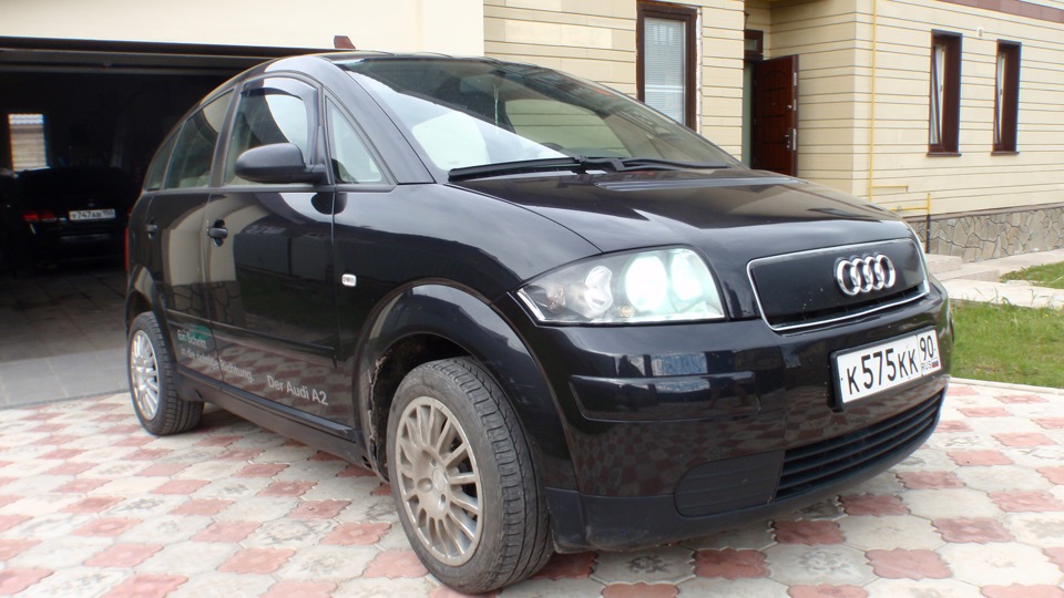 Audi A2 black