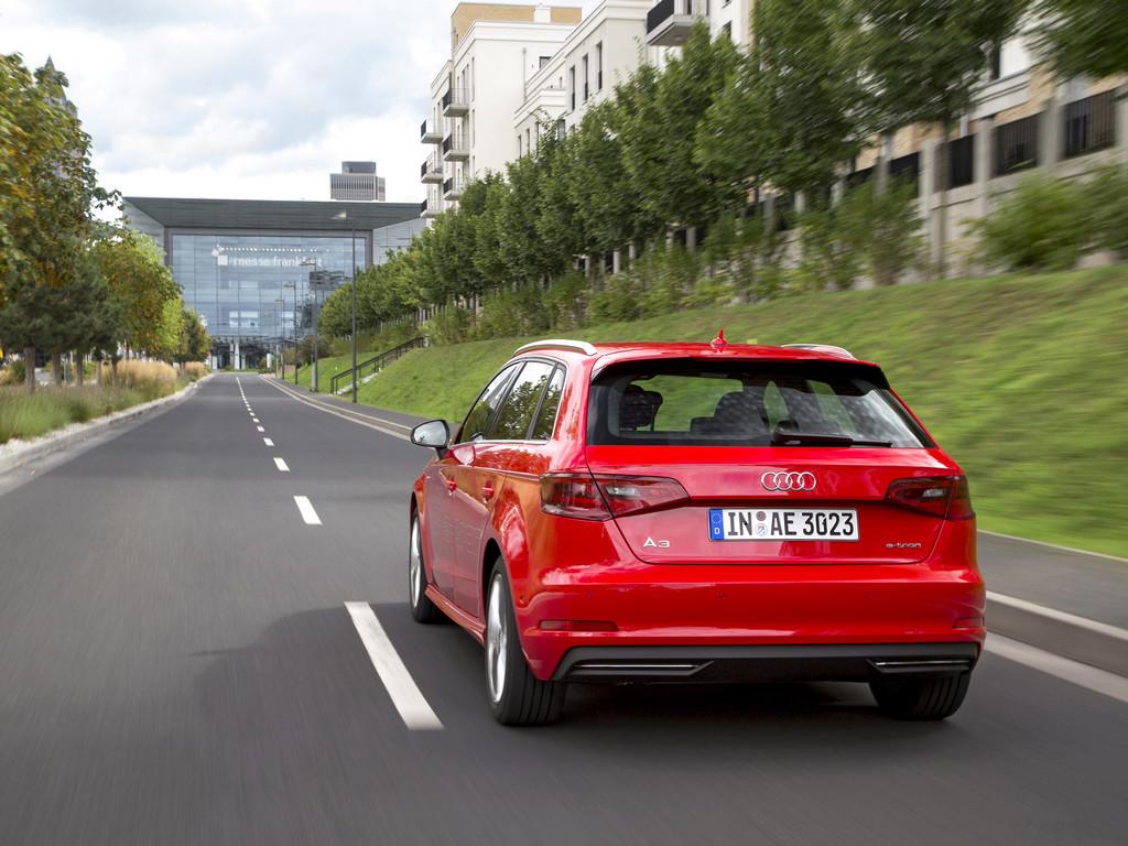 Audi A3 Hatchback 2015