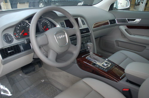 Audi A4 3.2 FSI Multitronic