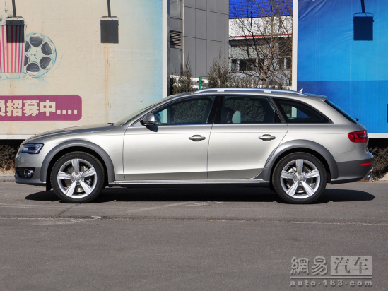 Audi A4 5 door
