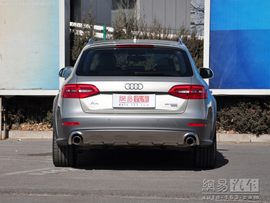 Audi A4 5 door