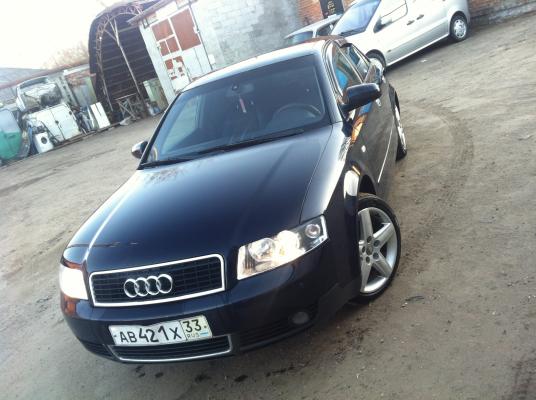 Audi A4 8E