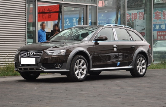 Audi A4 Allroad wagon