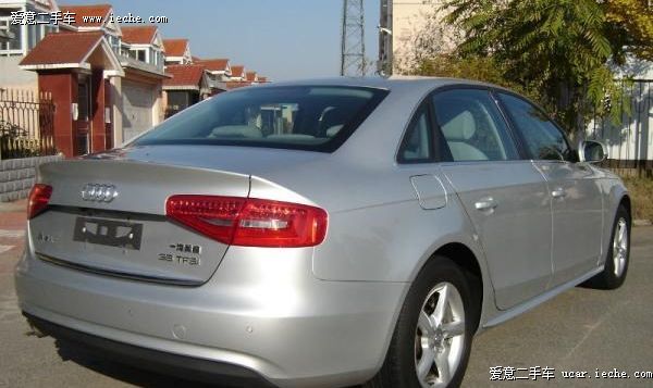 Audi A4 AT