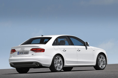 Audi A4 AT