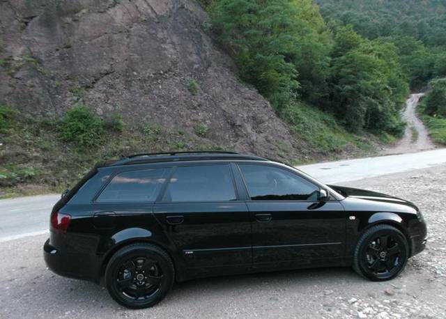 Audi A4 Avant 2.4 Quattro
