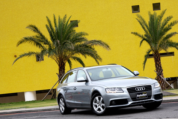 Audi A4 Avant 2.4