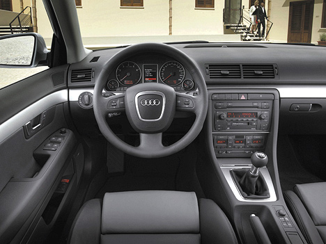 Audi A4 Avant 2.5TDI Quattro tiptronic