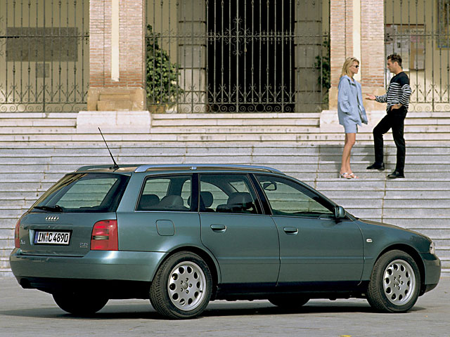 Audi A4 Avant 2.5TDI Quattro tiptronic