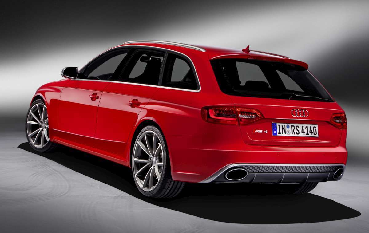 Audi A4 Avant 2014