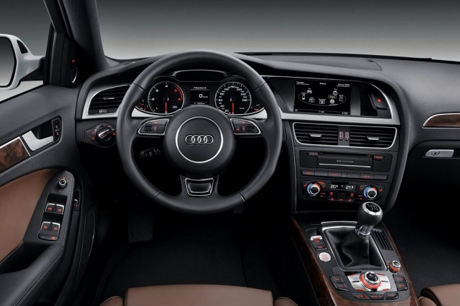 Audi A4 Avant 2014