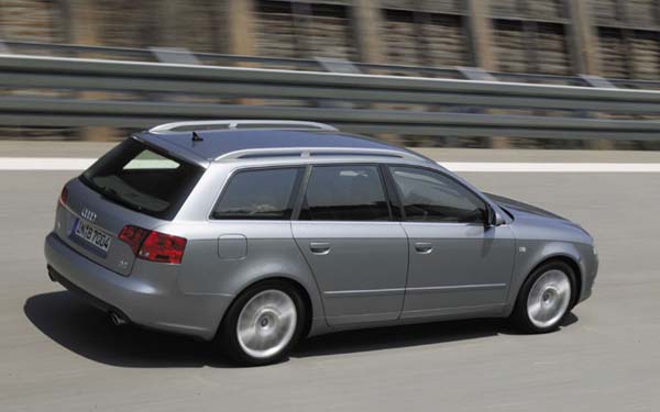 Audi A4 Avant 3.0