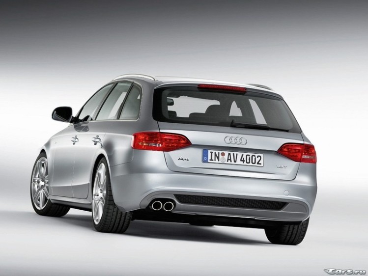 Audi A4 Avant 3.0